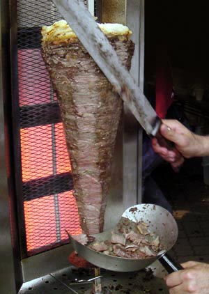Kuşkular Döner · Kanalboyu