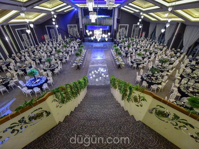 Grand Mavi Düğün Davet