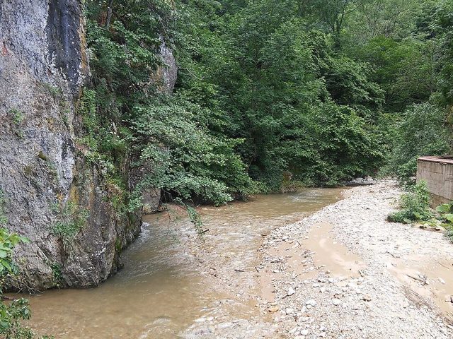 Oylat Mağarası
