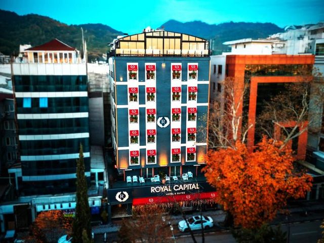Royal Capital Hotel